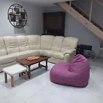Pink House * Rainville