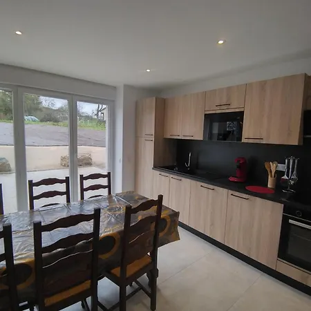 Pink House Prázdninový dům Rainville