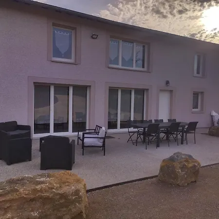 Pink House Rainville