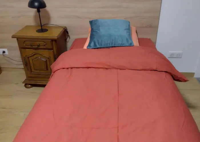 Pink House Rainville